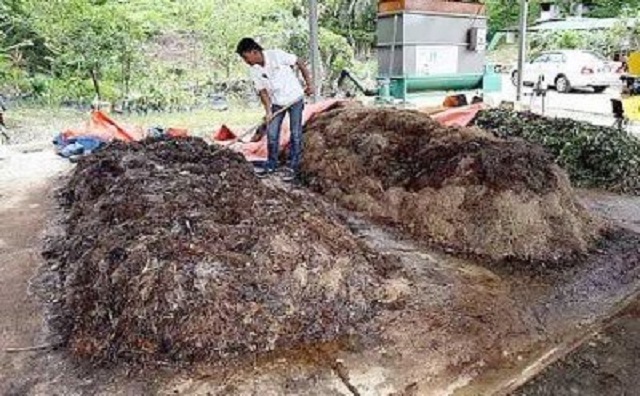 IMP Organic Adding liquid compost to garden waste can speed up the fermentation process.